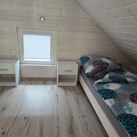 Semesterbostad Bialy Sztorm Rusinowo (Slawno)